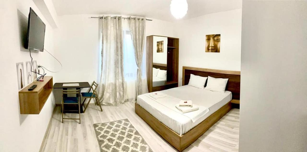 Ipsilanti House Aparthotel Iasi Ngoại thất bức ảnh